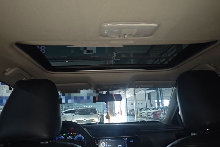 Used Toyota Levin 2017 Revised Dual-Engine 1.8H GS E-CVT Elite Sunroof Version China VI Standard Headliner