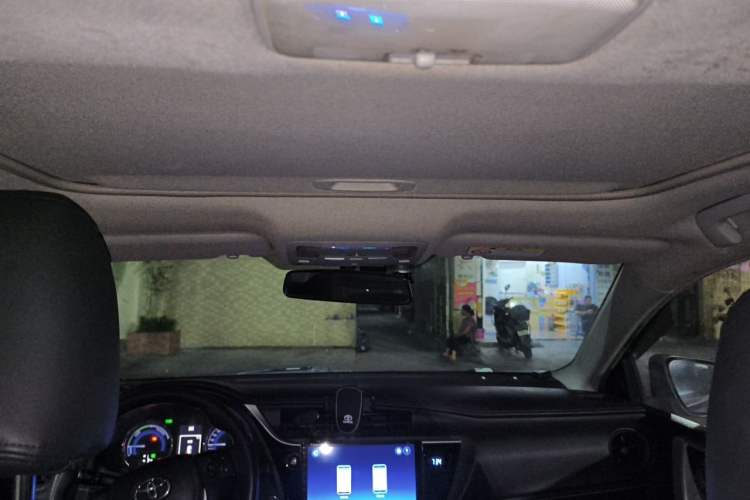 Used Toyota Levin 2017 Revised Dual-Engine 1.8H GS E-CVT Elite Sunroof Version China V Standard Headliner