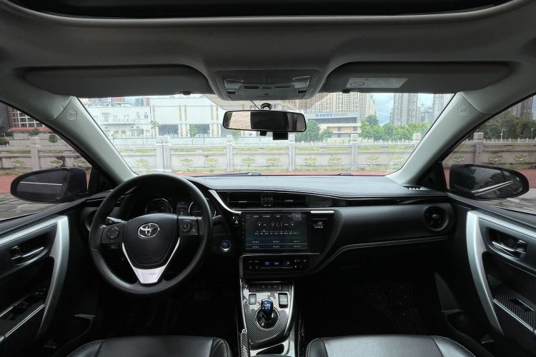 Used Toyota Levin 2017 Revised Dual-Engine 1.8H GS E-CVT Elite Sunroof Version China V Standard Headliner
