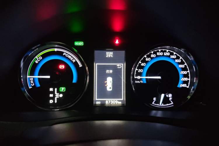 Used Toyota Levin 2017 Revised Dual-Engine 1.8H GS E-CVT Elite Sunroof Version China V Standard Instrument Cluster