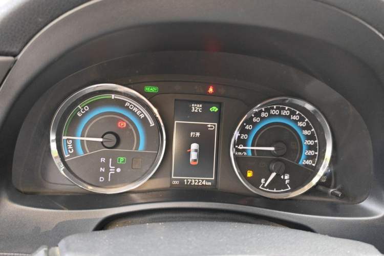 Used Toyota Levin 2017 Revised Dual-Engine 1.8H GS E-CVT Elite Sunroof Version China V Standard Instrument Cluster