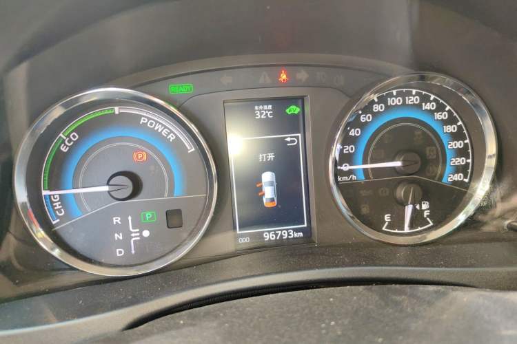 Used Toyota Levin 2017 Revised Dual-Engine 1.8H GS E-CVT Elite Sunroof Version China V Standard Instrument Cluster