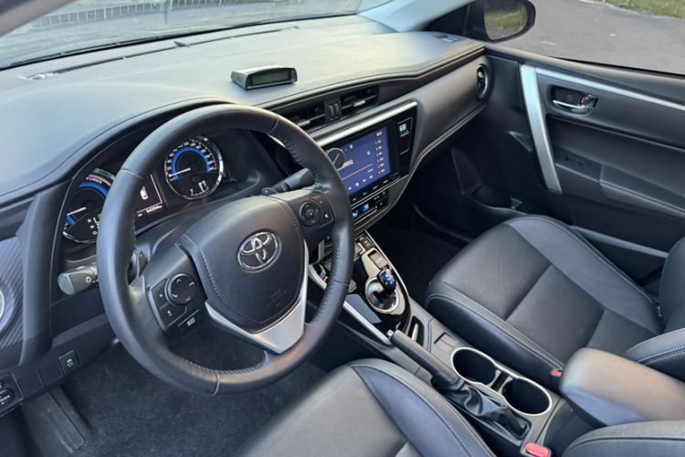 Used Toyota Levin 2017 Revised Dual-Engine 1.8H GS-L E-CVT Leading Edition China V Standard Interior 10