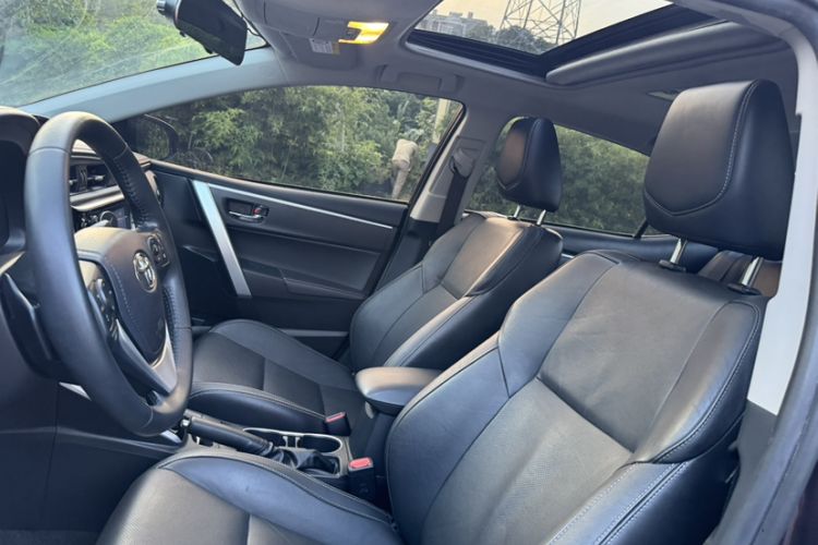 Used Toyota Levin 2017 Revised Dual-Engine 1.8H GS-L E-CVT Leading Edition China V Standard Interior 11