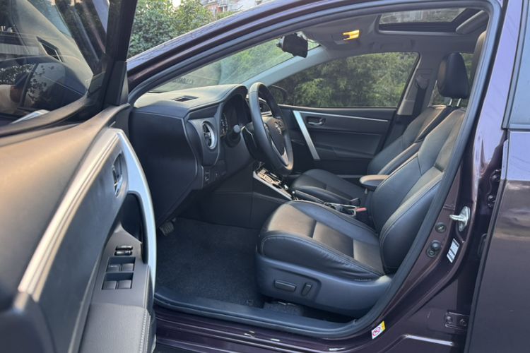 Used Toyota Levin 2017 Revised Dual-Engine 1.8H GS-L E-CVT Leading Edition China V Standard Interior 2