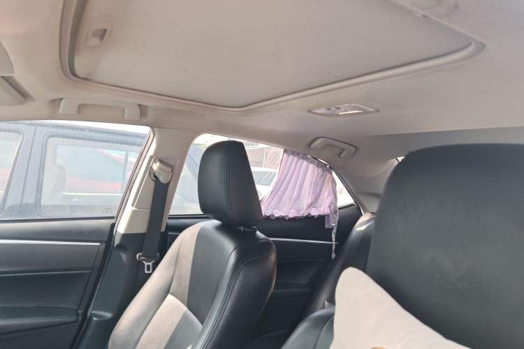 Used Toyota Levin 2017 Revised Dual-Engine 1.8H GS E-CVT Elite Sunroof Version China VI Standard Interior 6