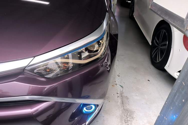 Used Toyota Levin 2017 Revised Dual-Engine 1.8H GS E-CVT Elite Sunroof Version China V Standard Left Front Headlight