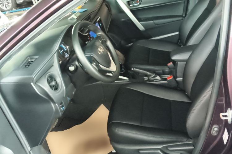 Used Toyota Levin 2017 Revised Dual-Engine 1.8H GS E-CVT Elite Sunroof Version China V Standard Left Front Seat