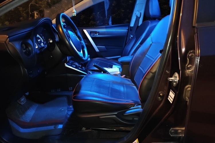 Used Toyota Levin 2017 Revised Dual-Engine 1.8H GS E-CVT Elite Sunroof Version China V Standard Left Front Seat
