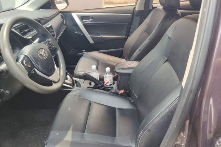 Used Toyota Levin 2017 Revised Dual-Engine 1.8H GS E-CVT Elite Sunroof Version China V Standard Left Front Seat