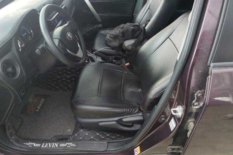 Used Toyota Levin 2017 Revised Dual-Engine 1.8H GS E-CVT Elite Sunroof Version China V Standard Left Front Seat