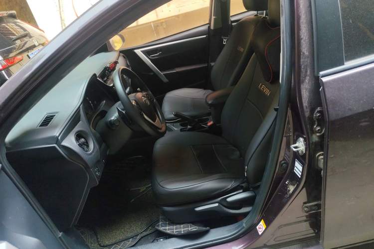 Used Toyota Levin 2017 Revised Dual-Engine 1.8H GS E-CVT Elite Sunroof Version China V Standard Left Front Seat