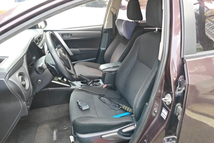 Used Toyota Levin 2017 Revised Dual-Engine 1.8H GS E-CVT Elite Sunroof Version China V Standard Left Front Seat