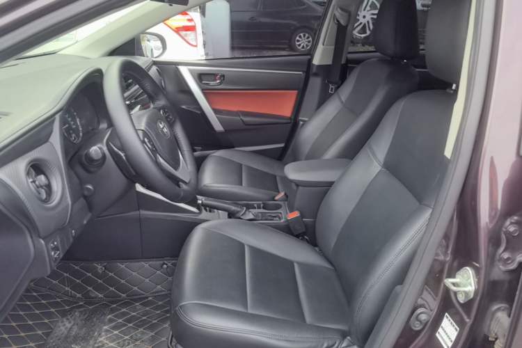 Used Toyota Levin 2017 Revised Dual-Engine 1.8H GS E-CVT Elite Sunroof Version China V Standard Left Front Seat