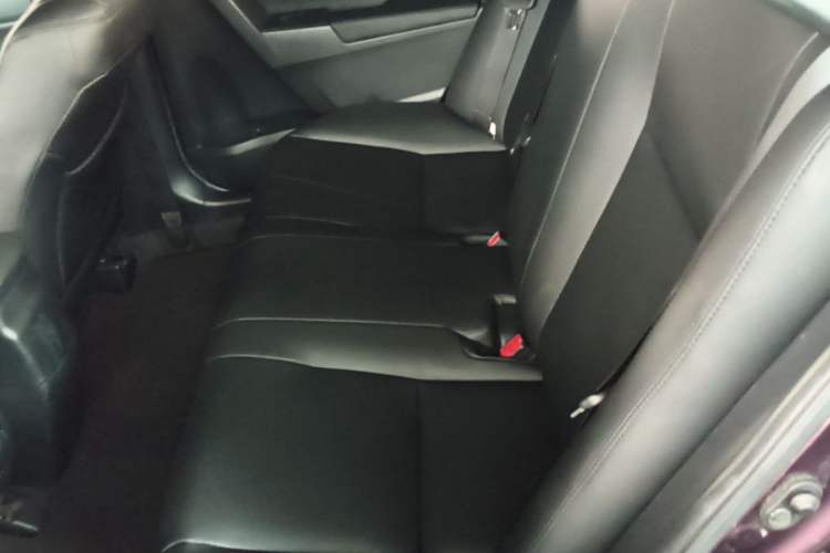 Used Toyota Levin 2017 Revised Dual-Engine 1.8H GS E-CVT Elite Sunroof Version China V Standard Left Rear Seat