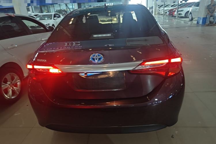 Used Toyota Levin 2017 Revised Dual-Engine 1.8H GS E-CVT Elite Sunroof Version China VI Standard Rear