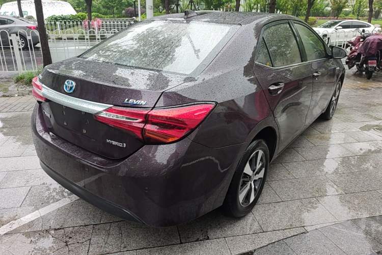 Used Toyota Levin 2017 Revised Dual-Engine 1.8H V E-CVT Luxury Edition China V Standard Rear Right 45 Deg