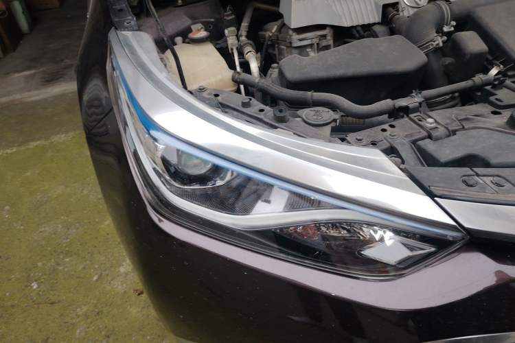 Used Toyota Levin 2017 Revised Dual-Engine 1.8H GS E-CVT Elite Sunroof Version China V Standard Right Front Headlight