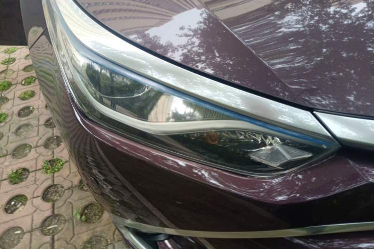 Used Toyota Levin 2017 Revised Dual-Engine 1.8H GS E-CVT Elite Sunroof Version China V Standard Right Front Headlight