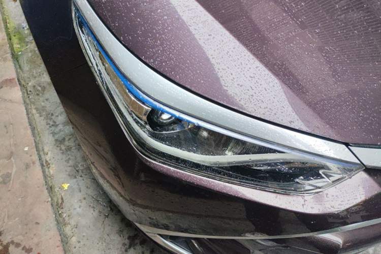 Used Toyota Levin 2017 Revised Dual-Engine 1.8H GS E-CVT Elite Sunroof Version China V Standard Right Front Headlight