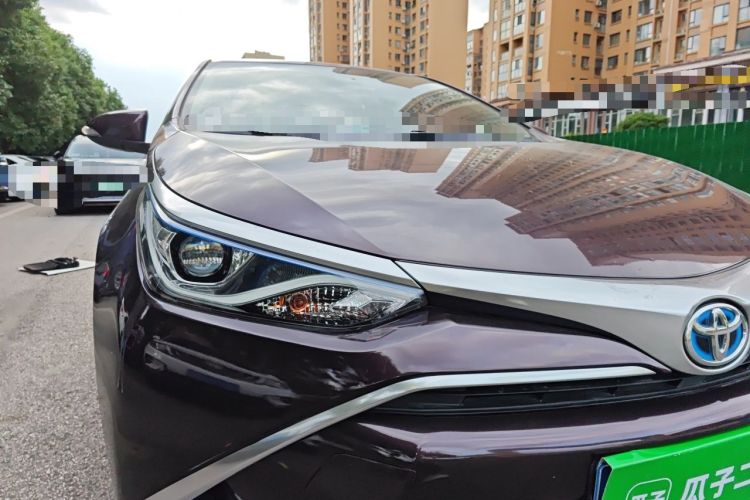 Used Toyota Levin 2017 Revised Dual-Engine 1.8H GS-L E-CVT Leading Edition China V Standard Right Front Headlight