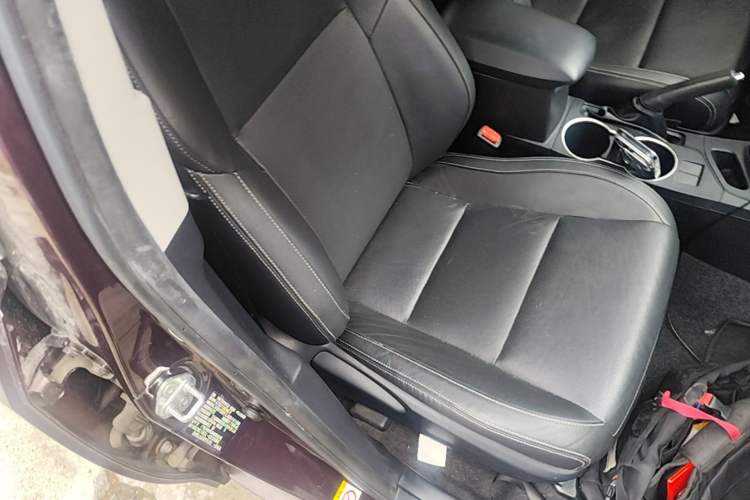 Used Toyota Levin 2017 Revised Dual-Engine 1.8H GS-L E-CVT Leading Edition China V Standard Right Front Seat
