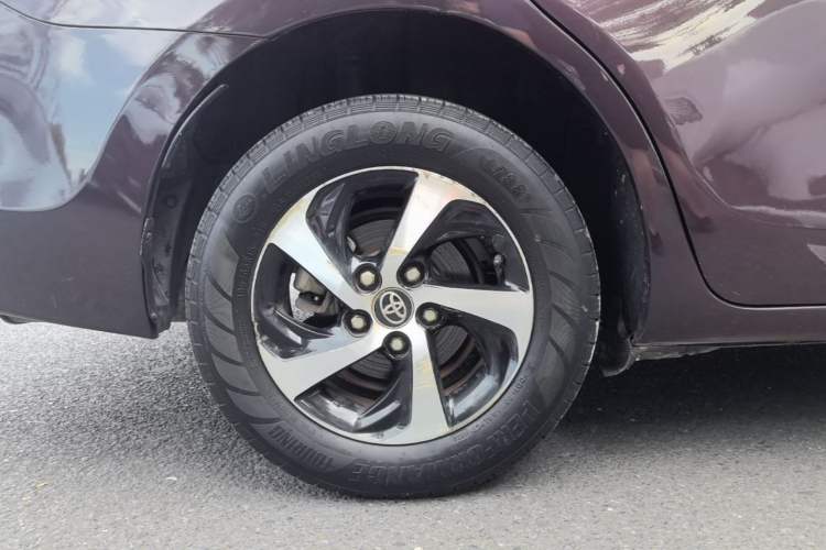Used Toyota Levin 2017 Revised Dual-Engine 1.8H GS E-CVT Elite Sunroof Version China V Standard Right Rear Wheel Hub