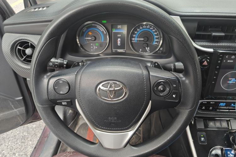 Used Toyota Levin 2017 Revised Dual-Engine 1.8H GS E-CVT Elite Sunroof Version China V Standard Steering Wheel