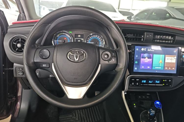 Used Toyota Levin 2017 Revised Dual-Engine 1.8H GS E-CVT Elite Sunroof Version China V Standard Steering Wheel