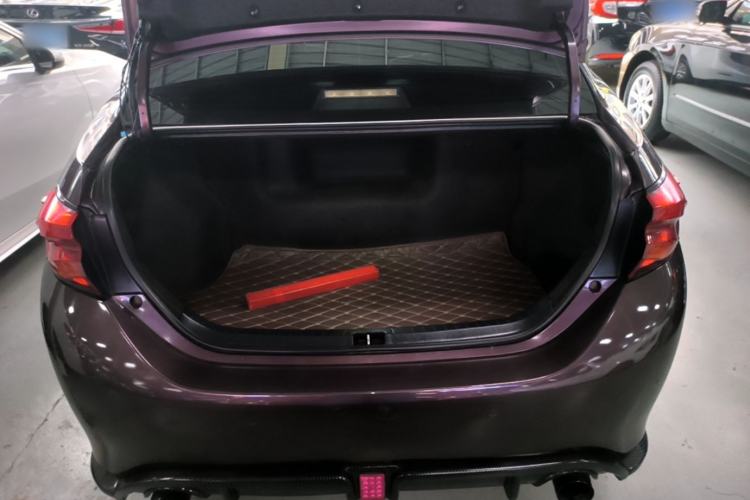 Used Toyota Levin 2017 Revised Dual-Engine 1.8H GS E-CVT Elite Sunroof Version China V Standard Trunk