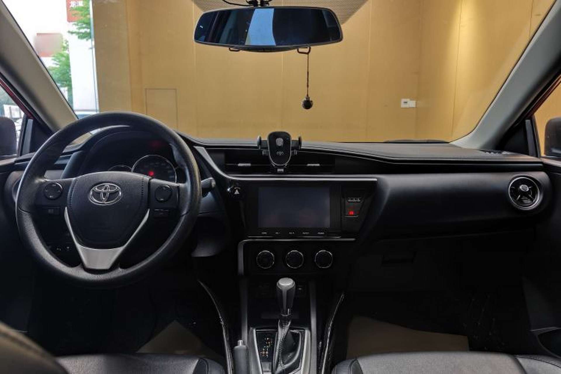 Used Toyota Levin 2017 Revised 185T CVT Elite Edition China V Standard Audio And AC Panel