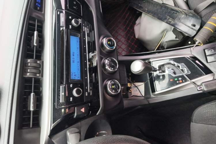 Used Toyota Levin 2017 1.2T G CVT Elite Edition Audio And AC Panel