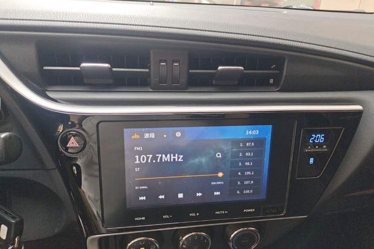 Used Toyota Levin 2017 Revised 185T CVT Elite Edition China V Standard Audio And AC Panel