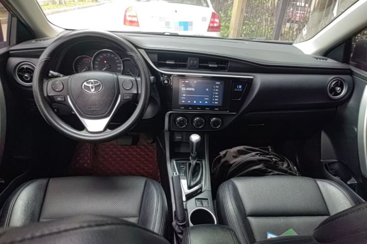 Used Toyota Levin 2017 Revised 185T CVT Elite Edition China V Standard Center Console