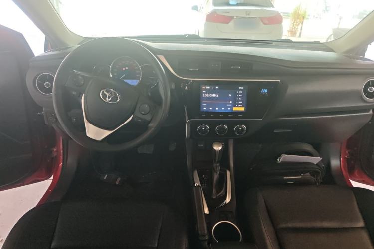 Used Toyota Levin 2017 Revised 185T CVT Elite Edition China V Standard Center Console