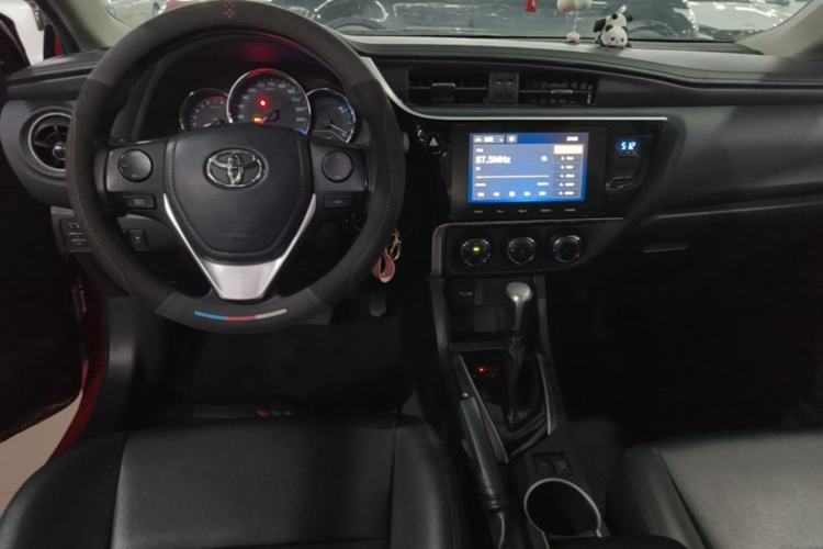 Used Toyota Levin 2017 Revised 185T CVT Elite Edition China V Standard Center Console