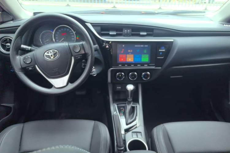 Used Toyota Levin 2017 Revised 185T CVT Elite Edition China V Standard Center Console