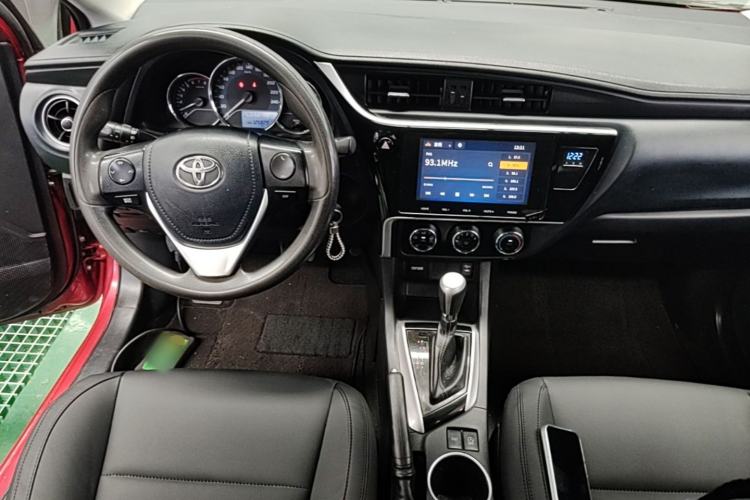 Used Toyota Levin 2017 Revised 185T CVT Elite Edition China V Standard Center Console
