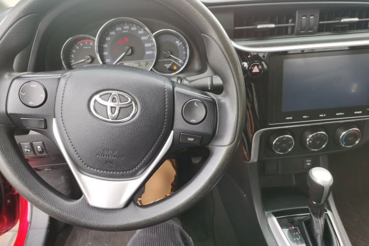 Used Toyota Levin 2017 Revised 185T CVT Elite Edition China V Standard Center Console