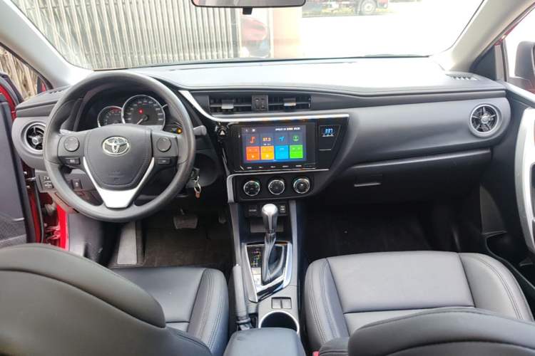 Used Toyota Levin 2017 Revised 185T CVT Elite Edition China V Standard Center Console