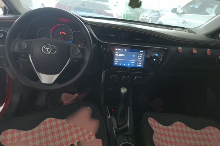 Used Toyota Levin 2017 Revised 185T CVT Elite Edition China V Standard Center Console