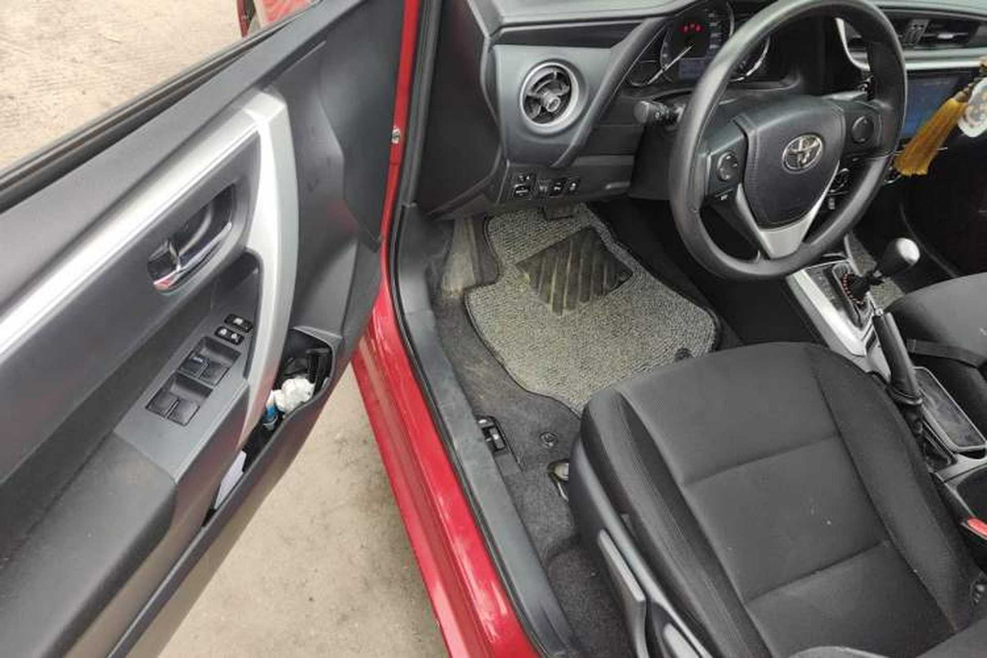 Used Toyota Levin 2017 Revised 185T CVT Elite Edition China V Standard Driver Seat