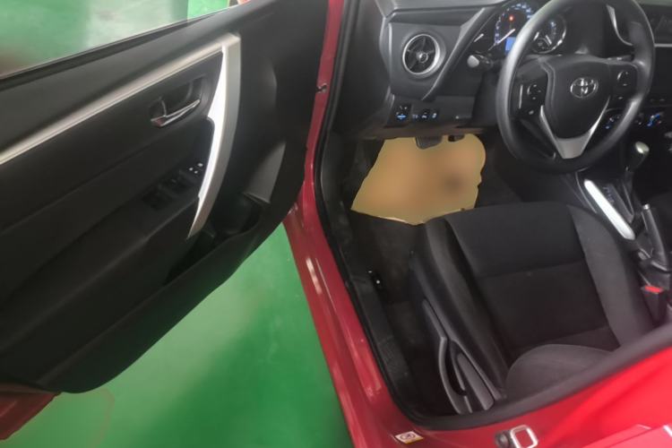 Used Toyota Levin 2017 Revised 185T CVT Elite Edition China V Standard Driver Seat