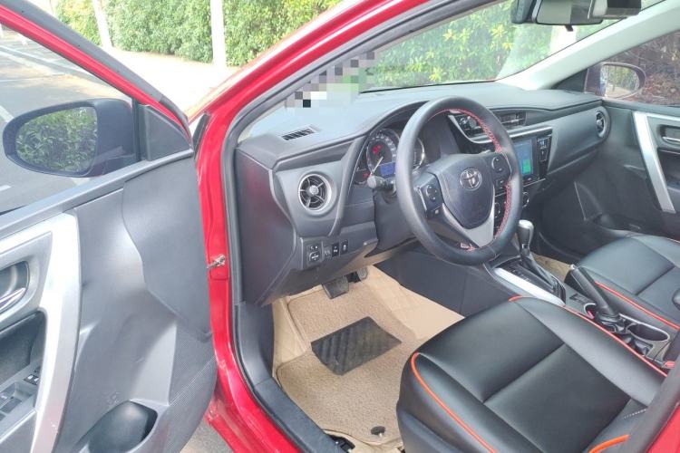 Used Toyota Levin 2017 Revised Version 185T CVT Elite Edition China VI Standard Driver Seat
