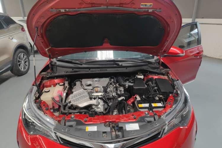 Used Toyota Levin 2017 Revised 185T CVT Elite Edition China V Standard Engine Bay