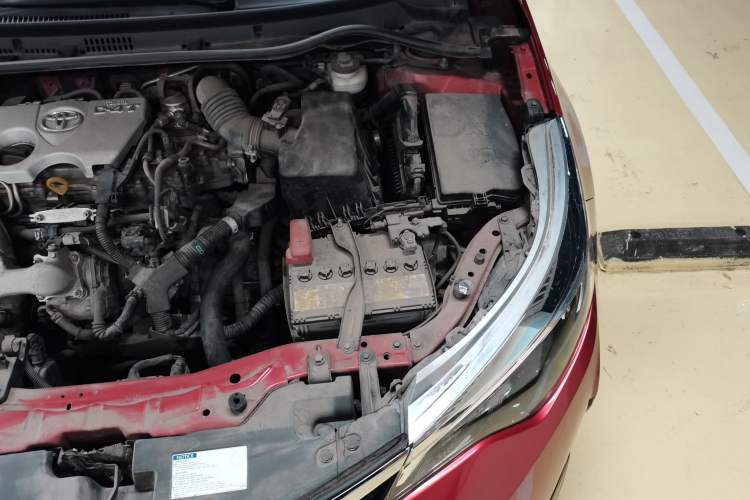 Used Toyota Levin 2017 Revised 185T CVT Leading Edition China V Standard Engine Bay Left
