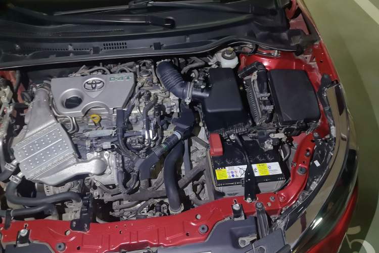 Used Toyota Levin 2017 Revised Version 185T CVT Leading Edition China VI Standard Engine Bay Left