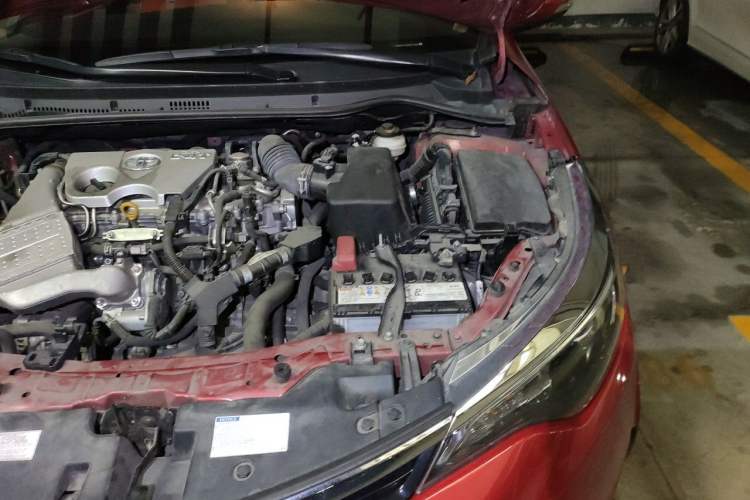 Used Toyota Levin 2017 Revised Version 185T CVT Elite Edition China VI Standard Engine Bay Left