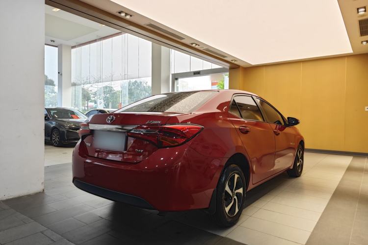 Used Toyota Levin 2017 Revised 185T CVT Elite Edition China V Standard Exterior 3
