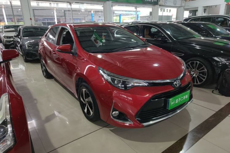 Used Toyota Levin 2017 Revised 185T CVT Elite Edition China V Standard Front Right 45 Deg